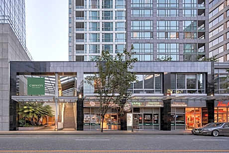 Carmana Hotel & Suites