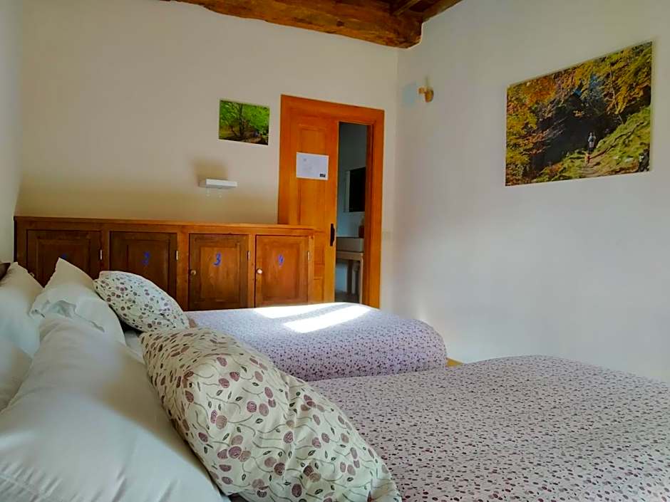 La Figal de Xugabolos, Salas