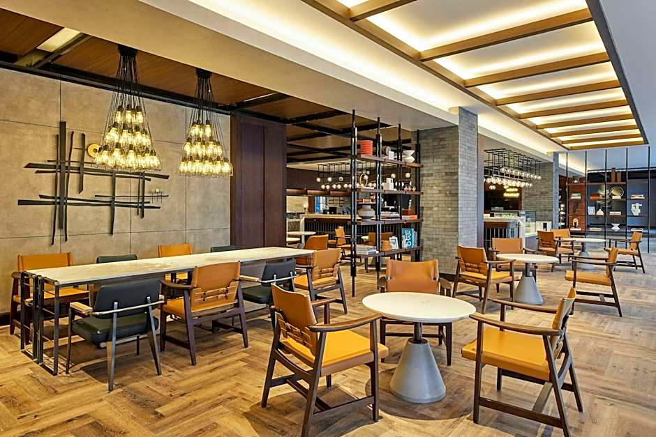 Four Points by Sheraton Yiyang