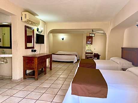 Superior Family Room