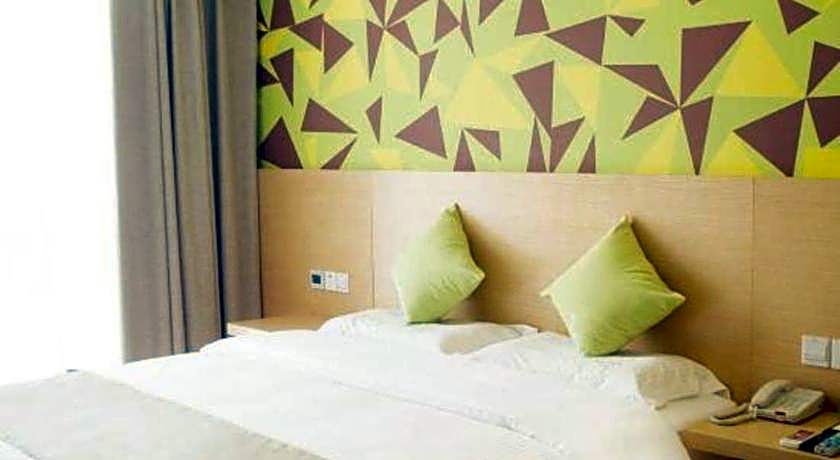 Vatica Hotel Xuzhou Suining Dognhuan Island East Bus Station