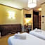 Hotel Jumeaux