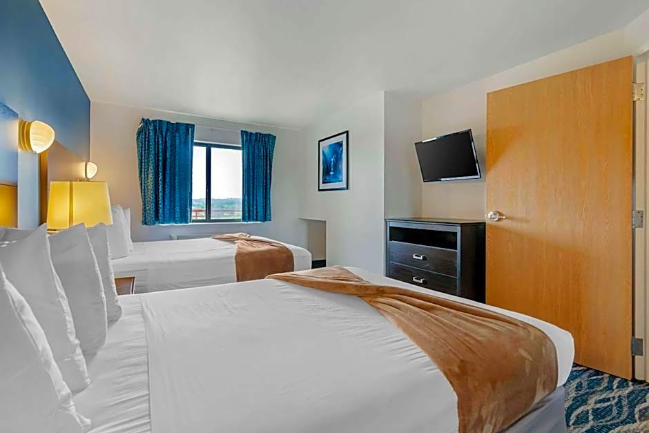 Atlantis Family Waterpark Hotel, Ascend Hotel Collection