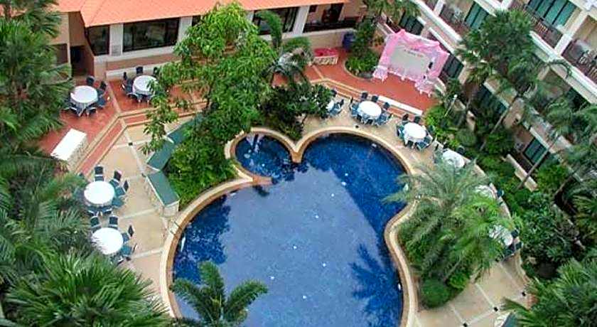 Le Casa Bang Saen Hotel