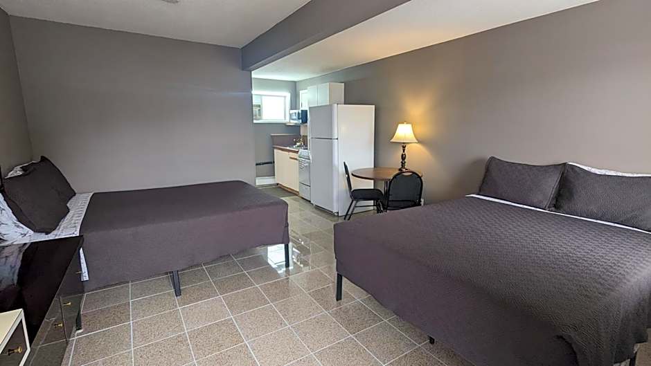 Deerview Lodge & Cabins - Princeton BC