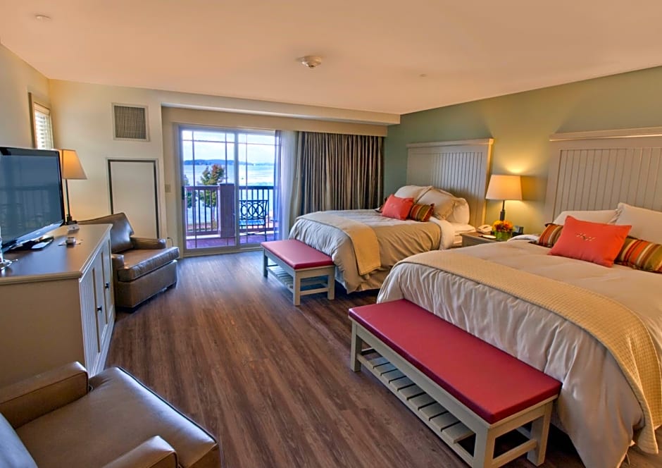 1000 Islands Harbor Hotel