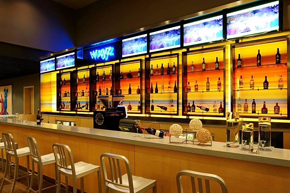 Aloft Zhengzhou Shangjie