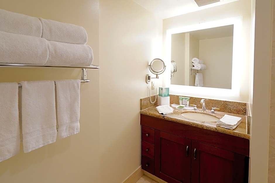 Heavenly Village Condos - Grand Residence