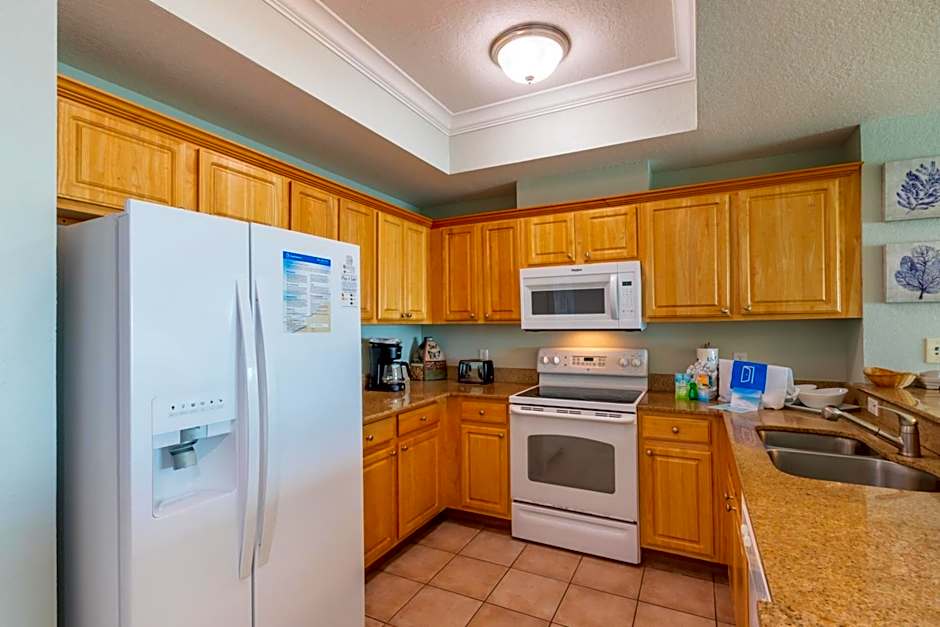 Crystal Shores West 202