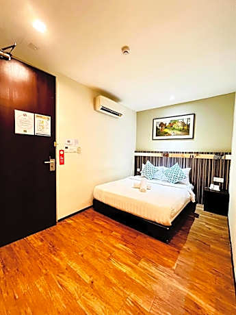 Superior Queen Room