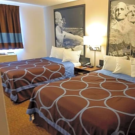 Queen Room with Two Queen Beds - Non-Smoking