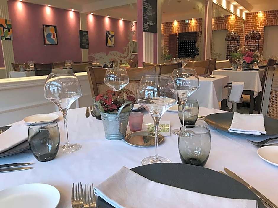 Logis Hotel & Restaurant La Paix