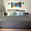 Zeta Rooms