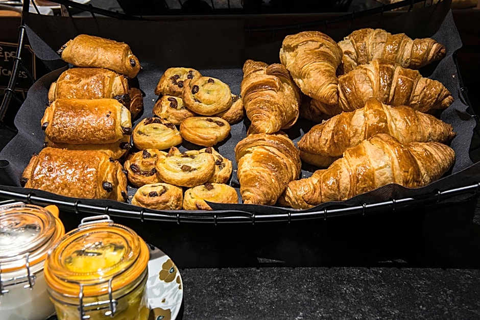 Hotel Mercure Paris Suresnes Longchamp