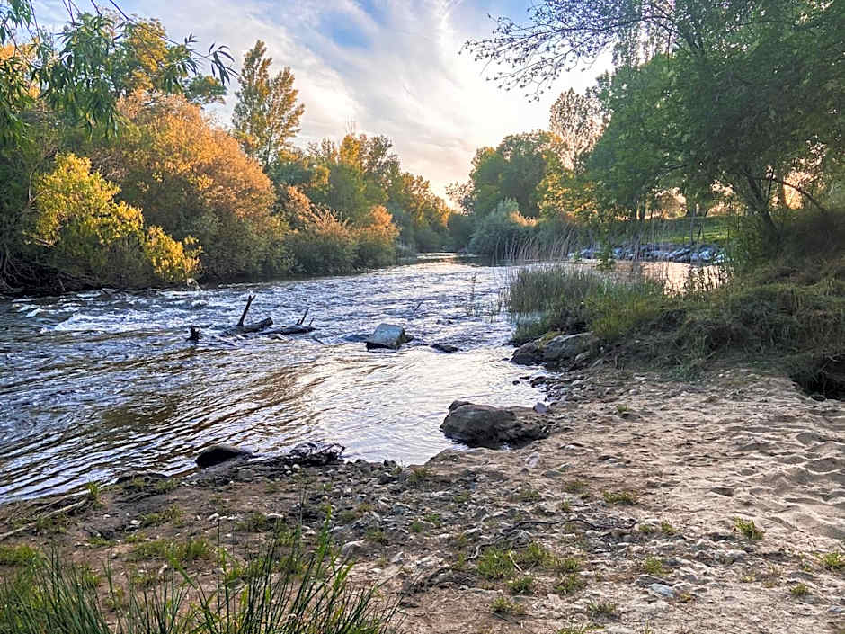 Casablanca Hotel Studios