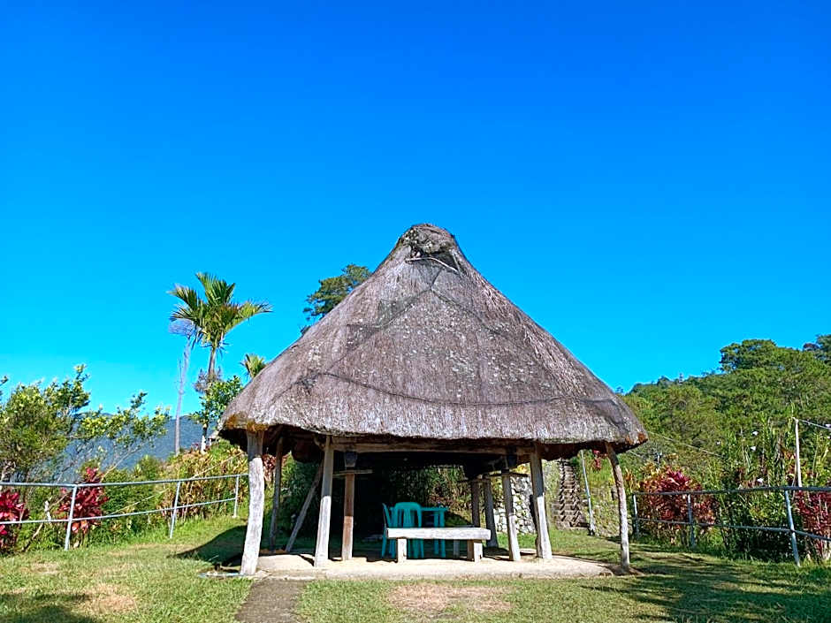 Hiwang Native House Inn & Viewdeck