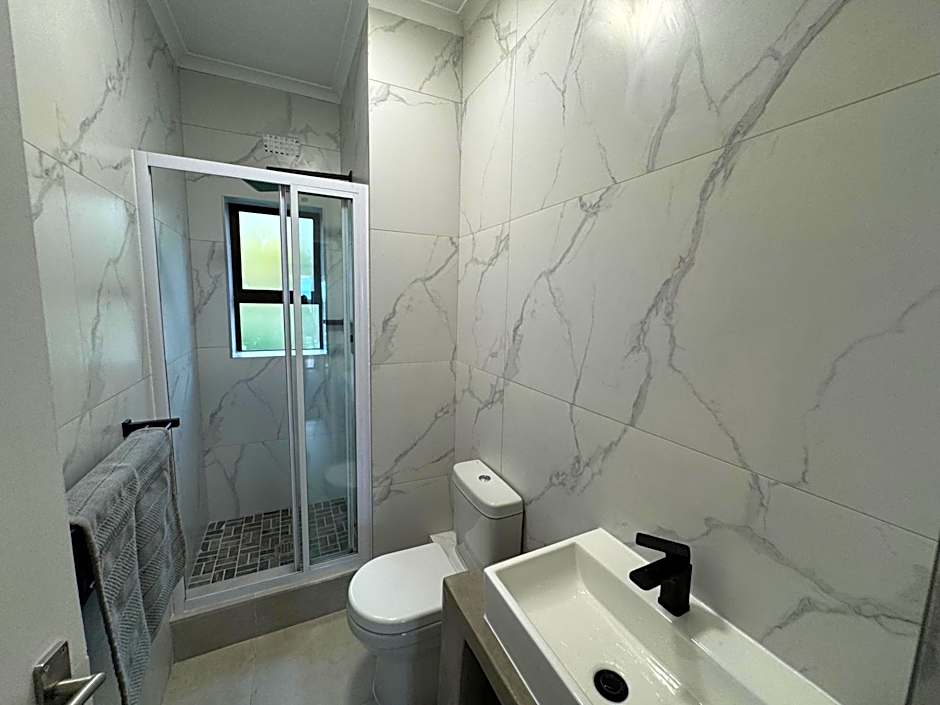 Bayview Bliss Castleton 19B - Plettenberg Bay