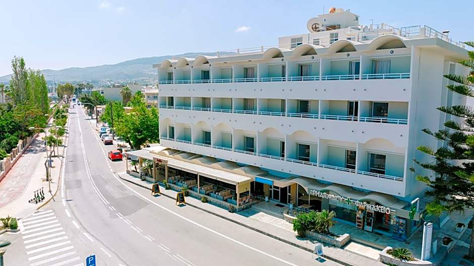 Zephyros Hotel