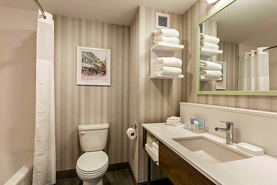 Hampton Inn By Hilton & Suites Beauport, Quebec, Canada