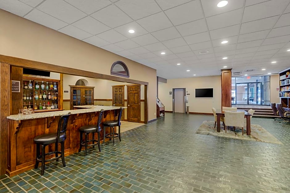 Best Western Plus Wooster Hotel & Conference Center