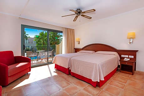 Double or Twin Room with Pool View