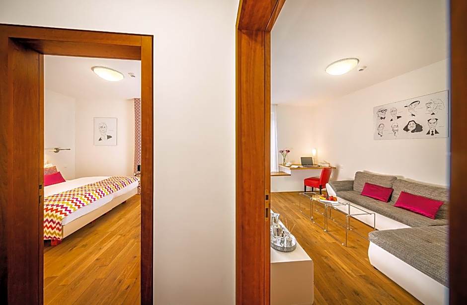 Bellevue hotel Karlov