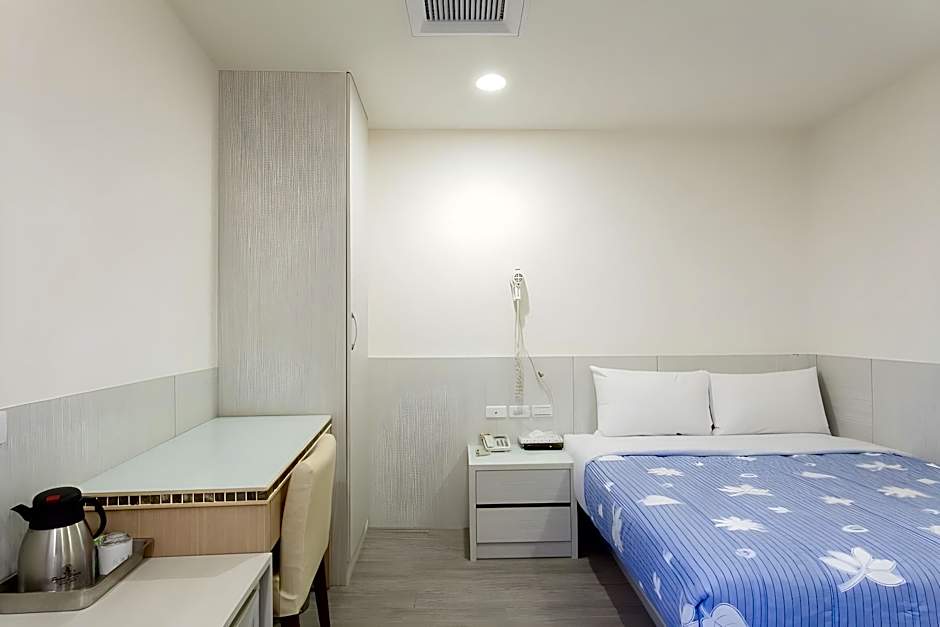 Ruei Gung Business Hotel