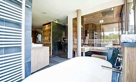 Superior King Suite Wellness Dream