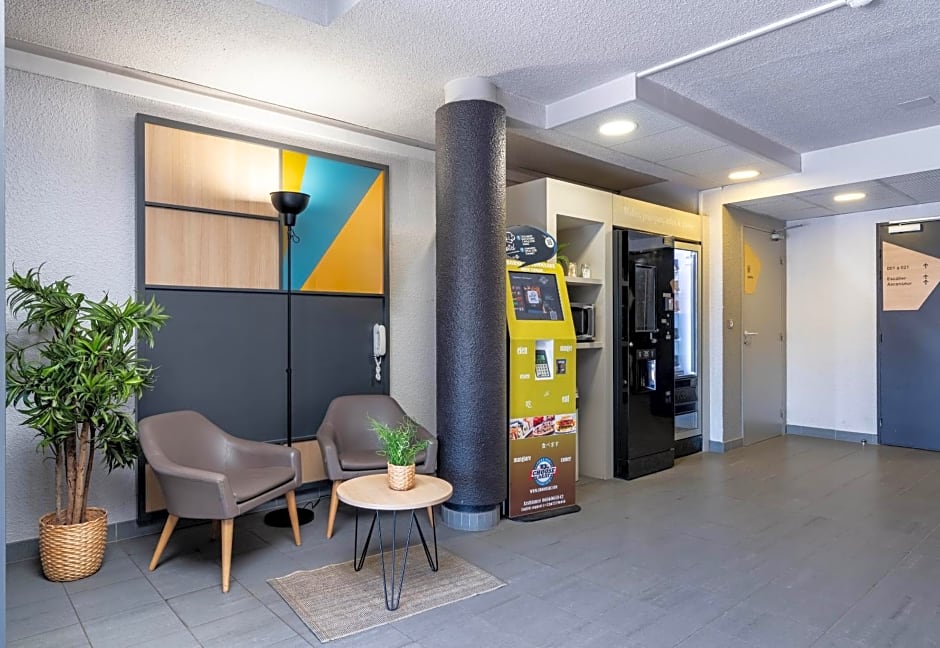 B&B HOTEL Lille Lezennes Stade Pierre Mauroy