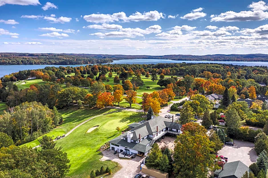 The Leland Lodge
