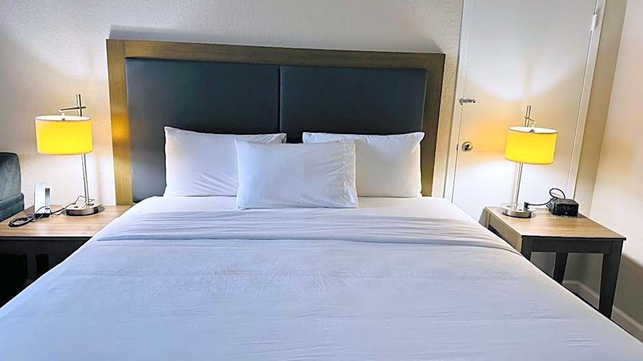 Silver Beach Hotel