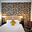 Hotel Le Twelve