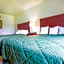Evansville Inn & Suites by OYO