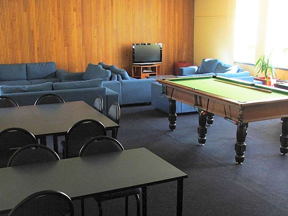 Archies Bunker Affordable Accommodation