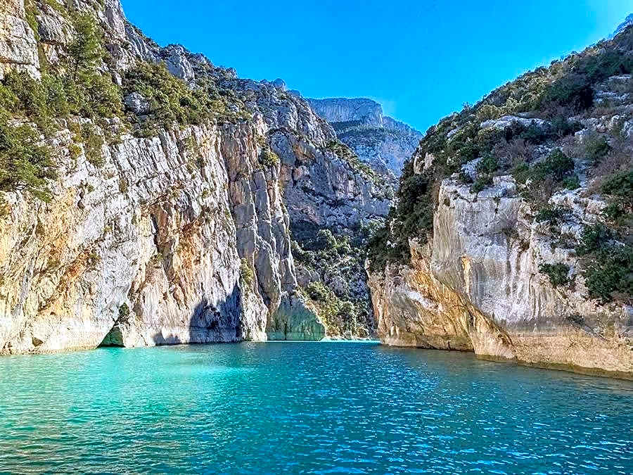 HUMAN HOTEL RESIDENCE ex esparrus