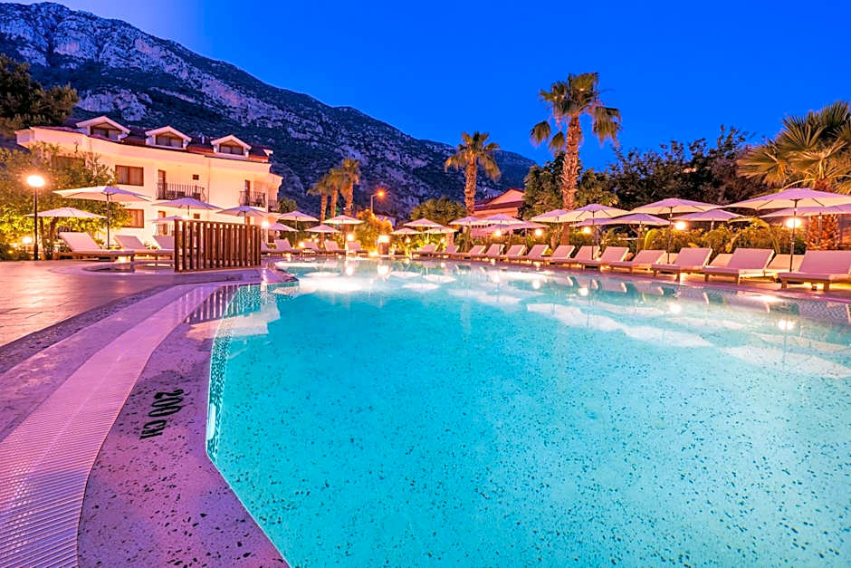 Ata Lagoon Beach Hotel