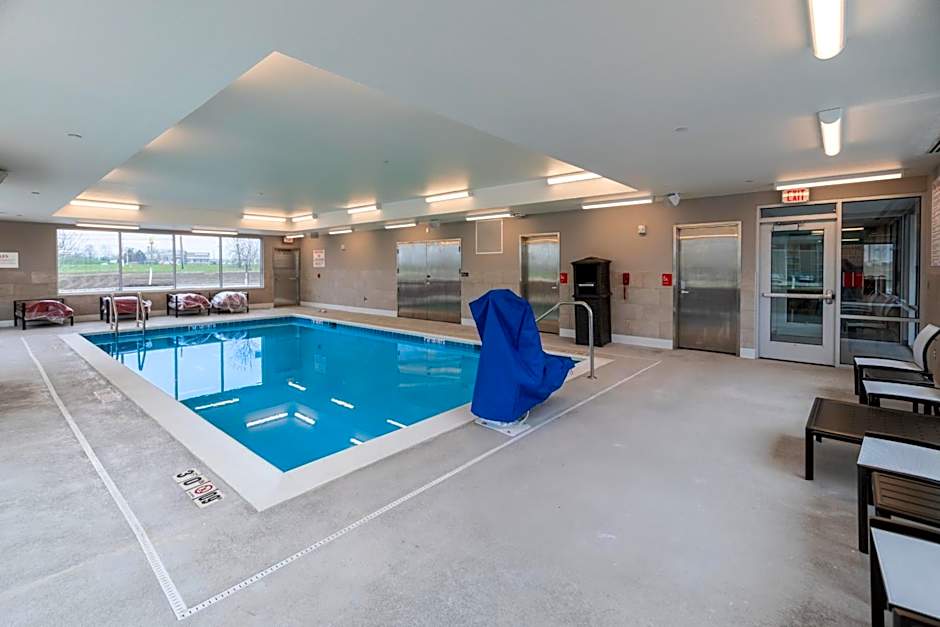 avid hotel Cedar Rapids South By IHG