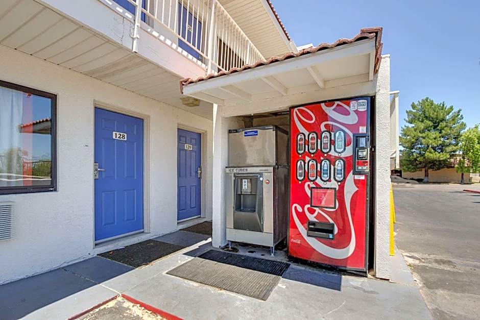 Motel 6-Tempe, AZ - Broadway - ASU