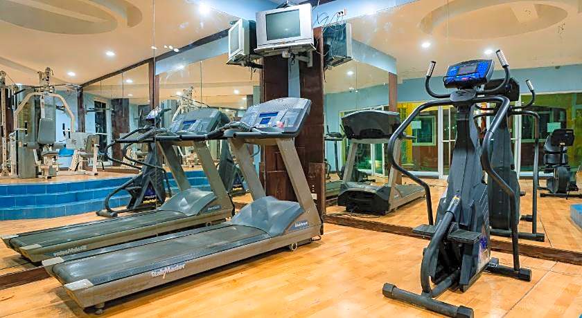 Crown Regency Residences Davao Hotel