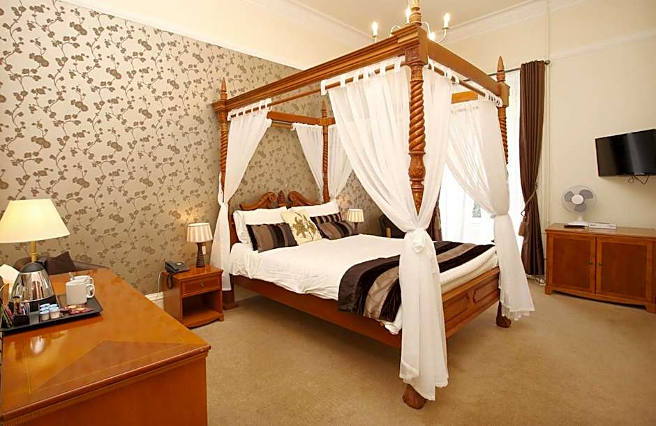 Best Western Woodlands Hotel