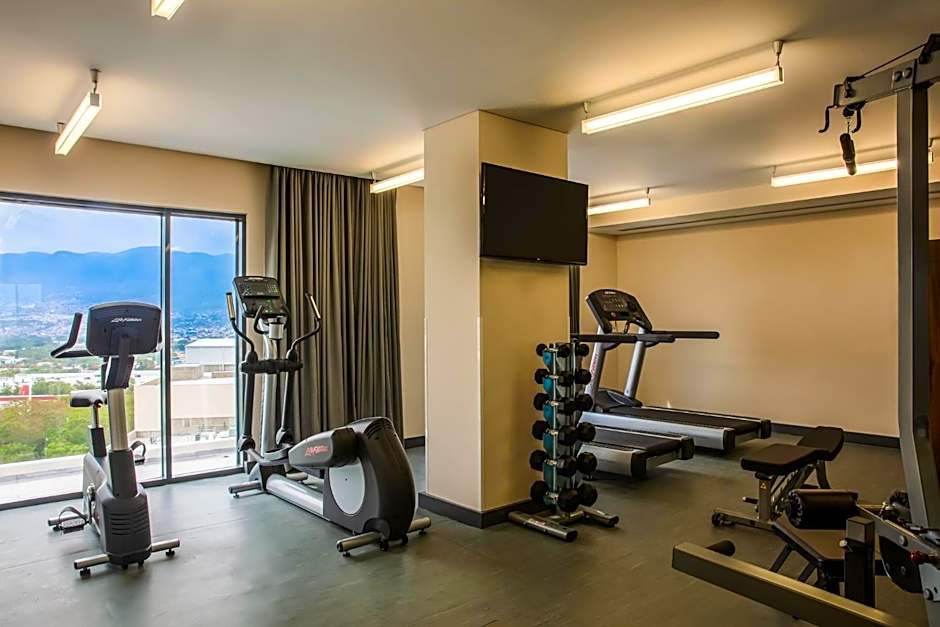 Fiesta Inn Tuxtla Fashion Mall