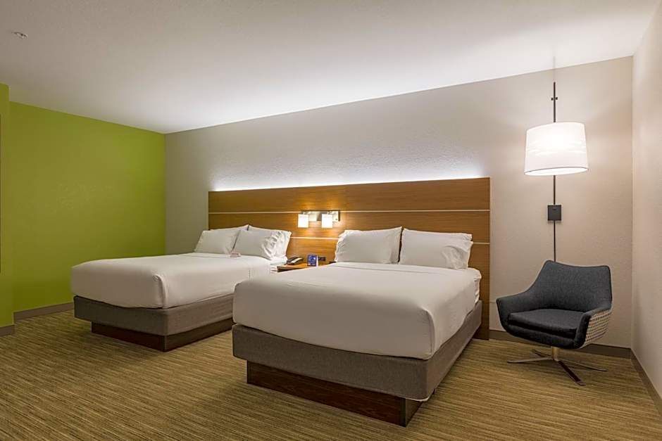 Holiday Inn Express & Suites San Marcos South By IHG