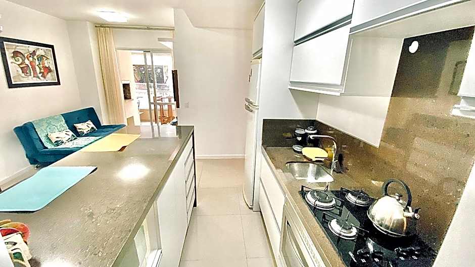 férias entre a Praia e a montanha c/piscina