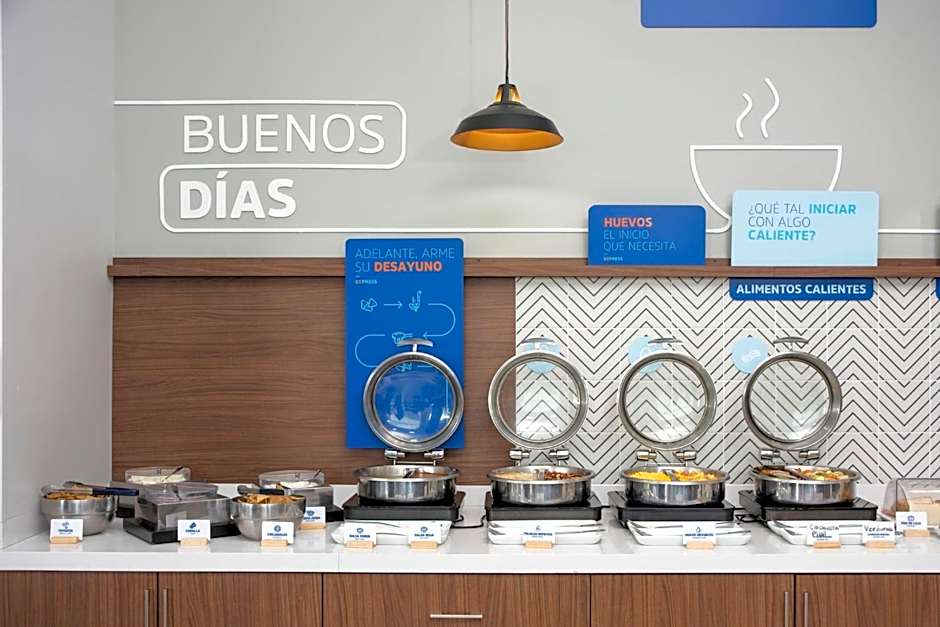 Holiday Inn Express Guadalajara Iteso By IHG