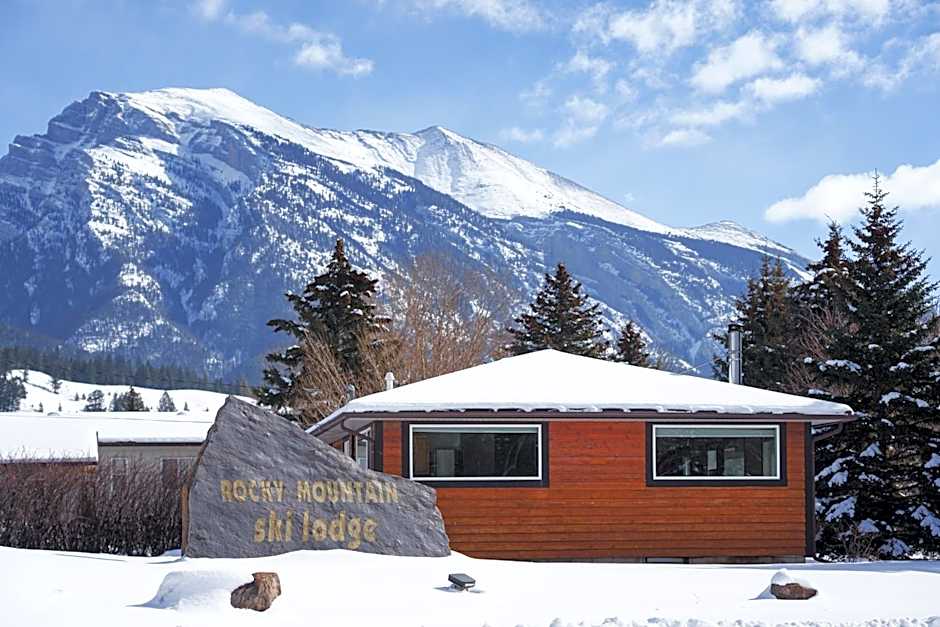 Rocky Mountain Ski Lodge
