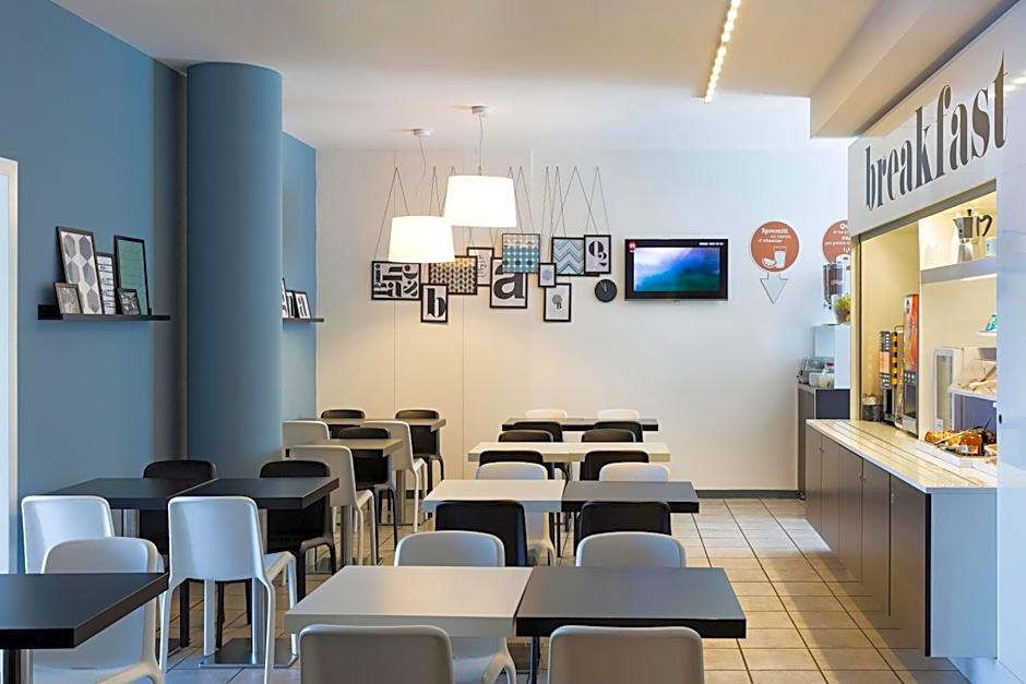 B&B HOTEL Bologna