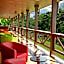Volcano Lodge, Hotel & Thermal Experience