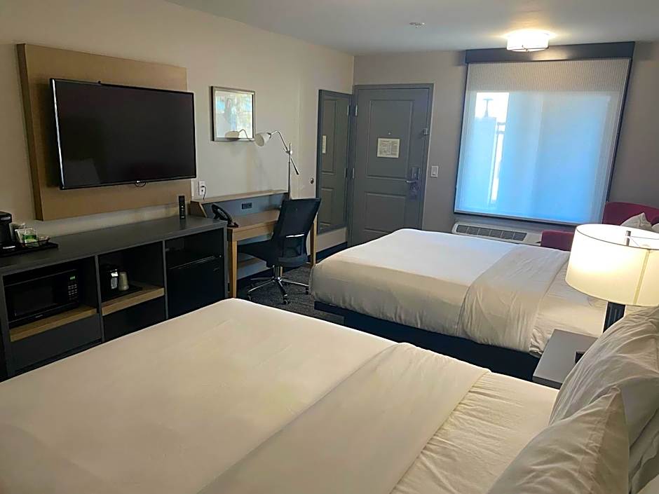 Country Inn & Suites by Radisson, Vallejo Napa Valley, CA