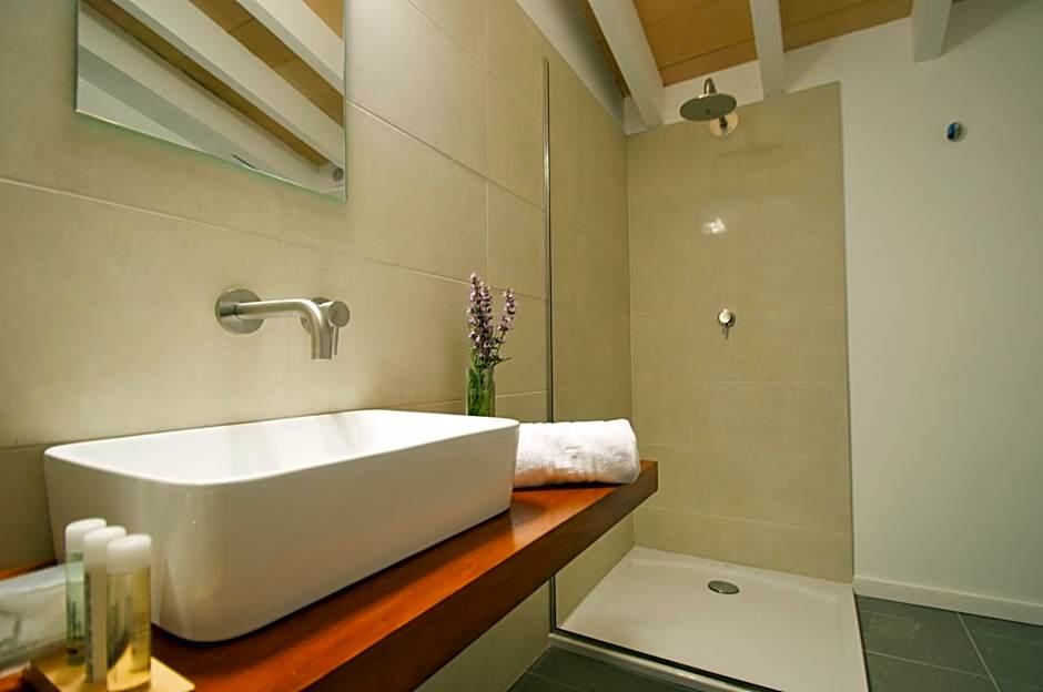 Bennoc Petit Hotel