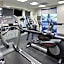 Holiday Inn Express & Suites Laurel Lakes By IHG
